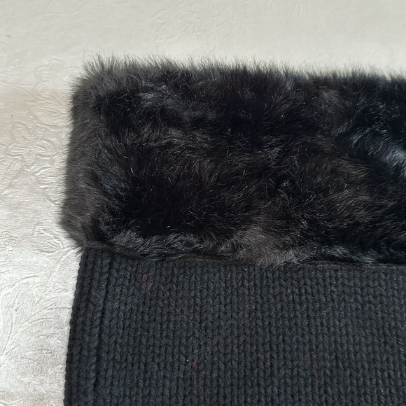 Spyder BEANIE, GLOVE, COWLNECK SCARF - Black - Picture 12 of 15